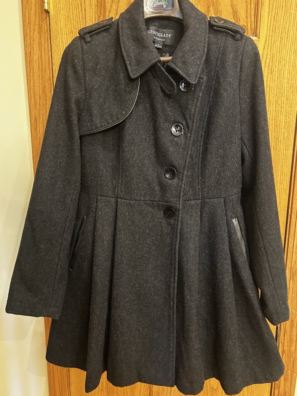Centigrade Pleated Wool Coat. Medium